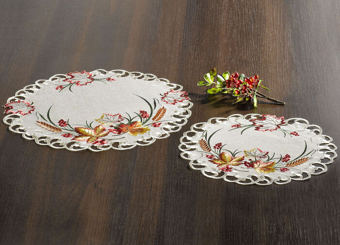 Herbstliche Tisch- und Raumdekoration 