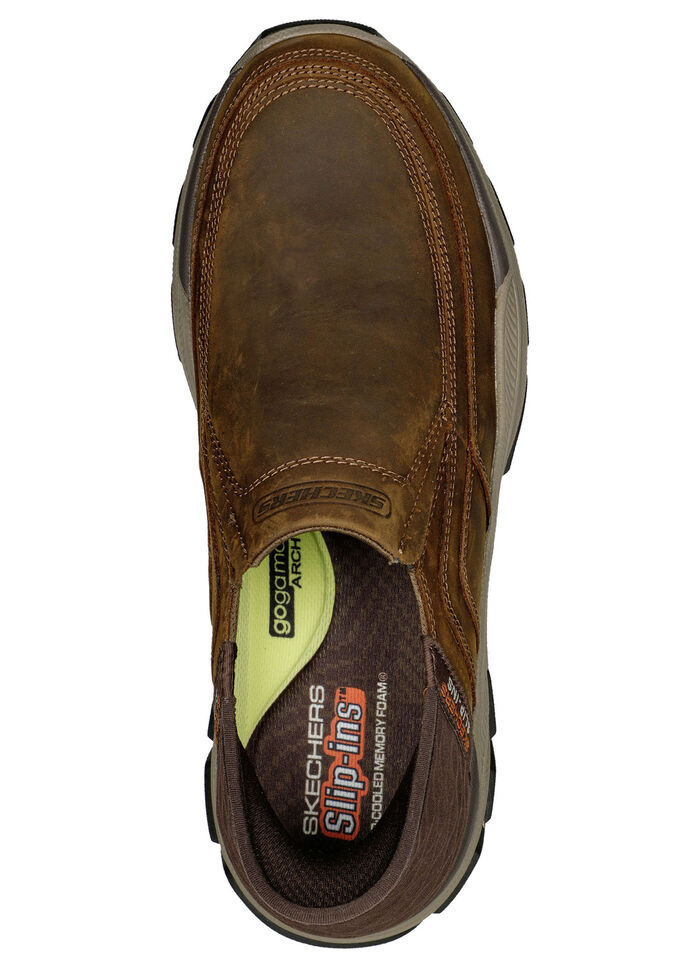 SKECHERS, bequeme Herren-Slipper, mit geformter Slip-Ins Fersenplatte DUNKELBRAUN