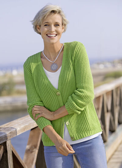 Strickjacke in Patentstrick 