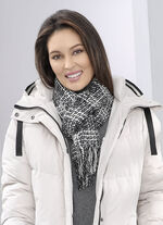 Schal mit gedrehten Fransen 