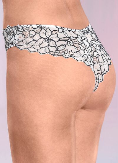 Dreierpack Slips aus Elastikspitze 