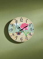 Wanduhr mit Schmetterlings-Motiv 