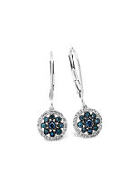 Schöne Ohrringe mit blauen Brillanten und weissen Diamanten 