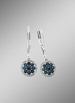 Schöne Ohrringe mit blauen Brillanten und weissen Diamanten 