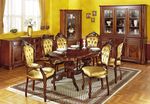 Esszimmer-Möbel mit Wurzelholzfurnier 