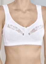 BH mit elastischen Spitzencups 