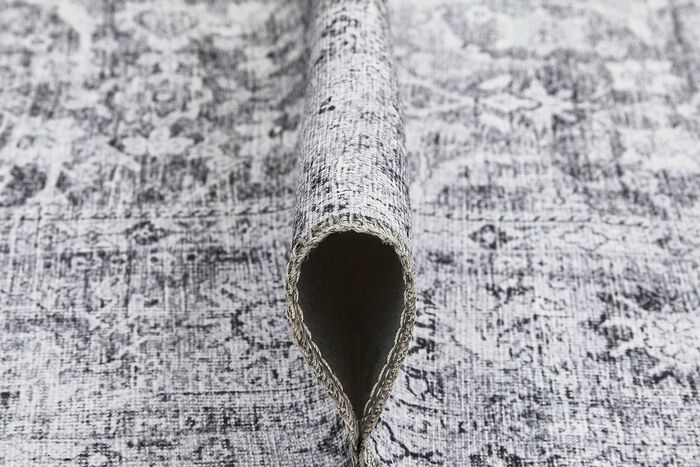 Br&uuml;cken und Teppiche f&uuml;r den Innen- und Aussenbereich 