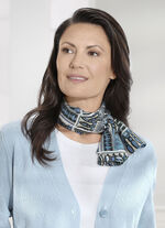 Schal mit Fantasiedessin 