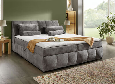 Boxspringbett mit Stauraum im Kopfteil und Bettkasten 