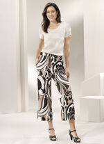 Culotte in modischer Weite  