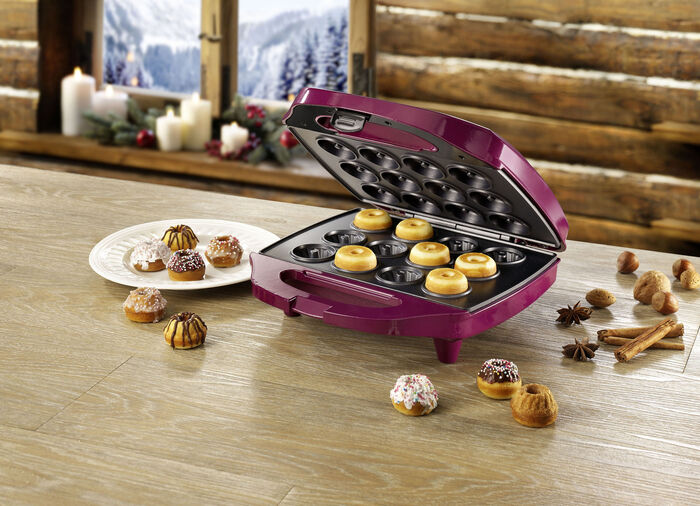 Guglhupf-B&auml;cker f&uuml;r 12 geformte Guglhupf 