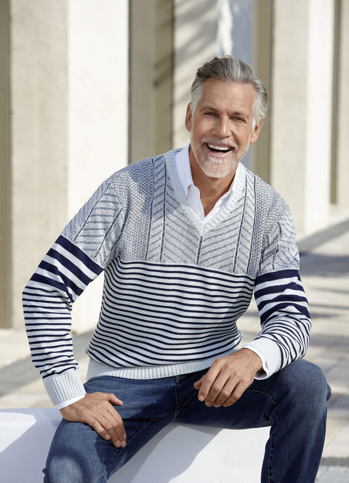 V-Pullover mit Streifen- und Strukturdessin MARINE-GRAU