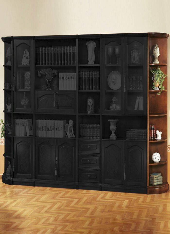 Teilmassive M&ouml;belserie mit Echtholzfurnier 