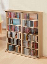 Vitrinen mit ESG-Sicherheitsglas f&uuml;r 300 CDs 