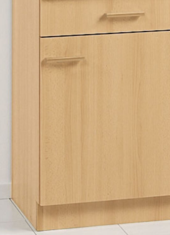 Buffetschrank mit melaminharzbeschichteter Oberfläche BUCHE