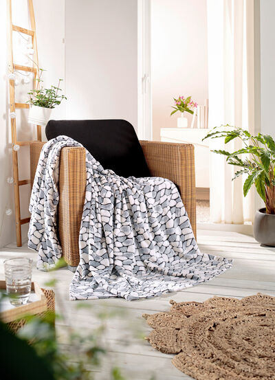 Superangenehme Wohndecke mit raffiniertem Steinmotiv 