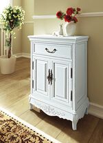 Kommode in Antikweiss 