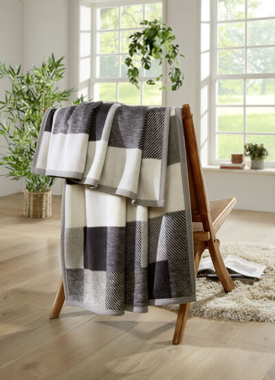 Schlafdecke «Cotton Home» in verschiedenen Farben 