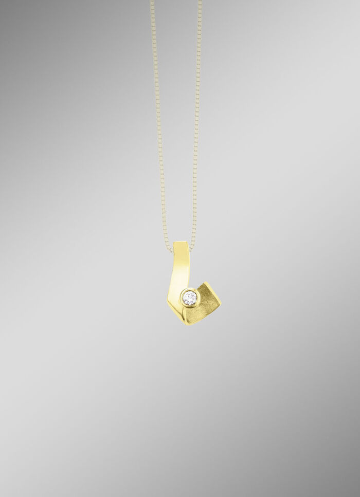 Anh&auml;nger mit Brillant 
