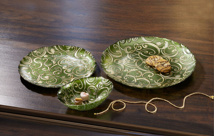 Teller und Schalen aus Glas mit goldfarbenen Relief GRÜN