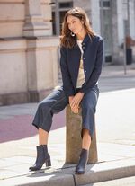 Kurzjacke mit Stehkragen 