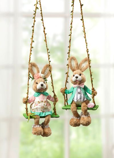 Hasen aus Kunstfell auf Schaukel zum Aufh&auml;ngen 