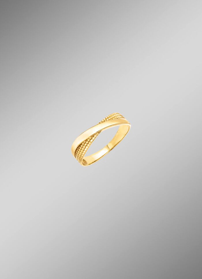 Gl&auml;nzender Damenring aus Gold 
