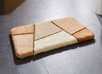 Farbenfrohe Badgarnitur mit rutschhemmender Rückseite CREME