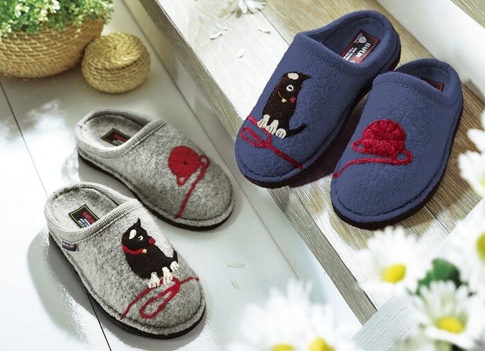 Haflinger-Hausschuhe Caty, aus hochwertiger Schurwolle BLAU