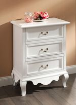 Hochwertige M&ouml;belserie mit Metallgriffen 