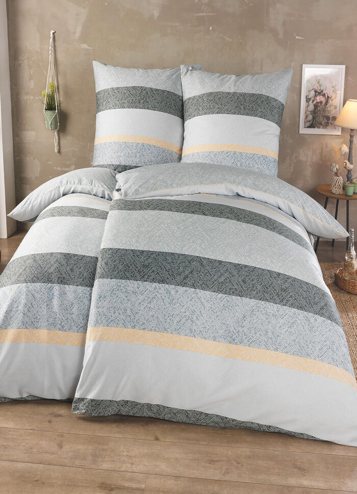 Wendebettwäsche-Garnitur in harmonischer Farbgebung 
