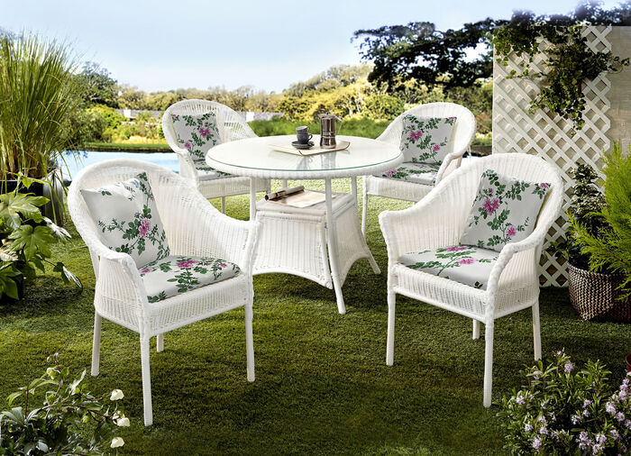 Gartenmöbel Bamberg in akkurater Handarbeit WEISS