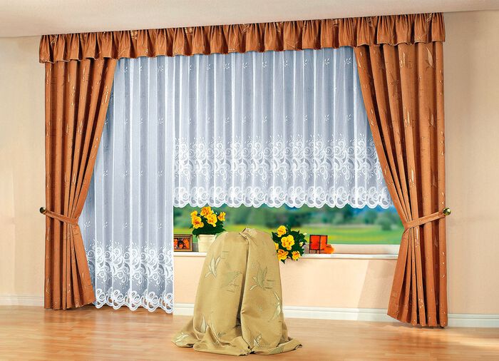 Tag/Nachtvorhang-Garnitur in verschiedenen Farben 