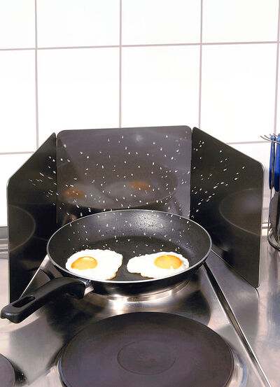 Spritzschutz aus Metall  Spritzschutz aus Metall