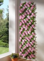 Beleuchtetes Wandgitter 