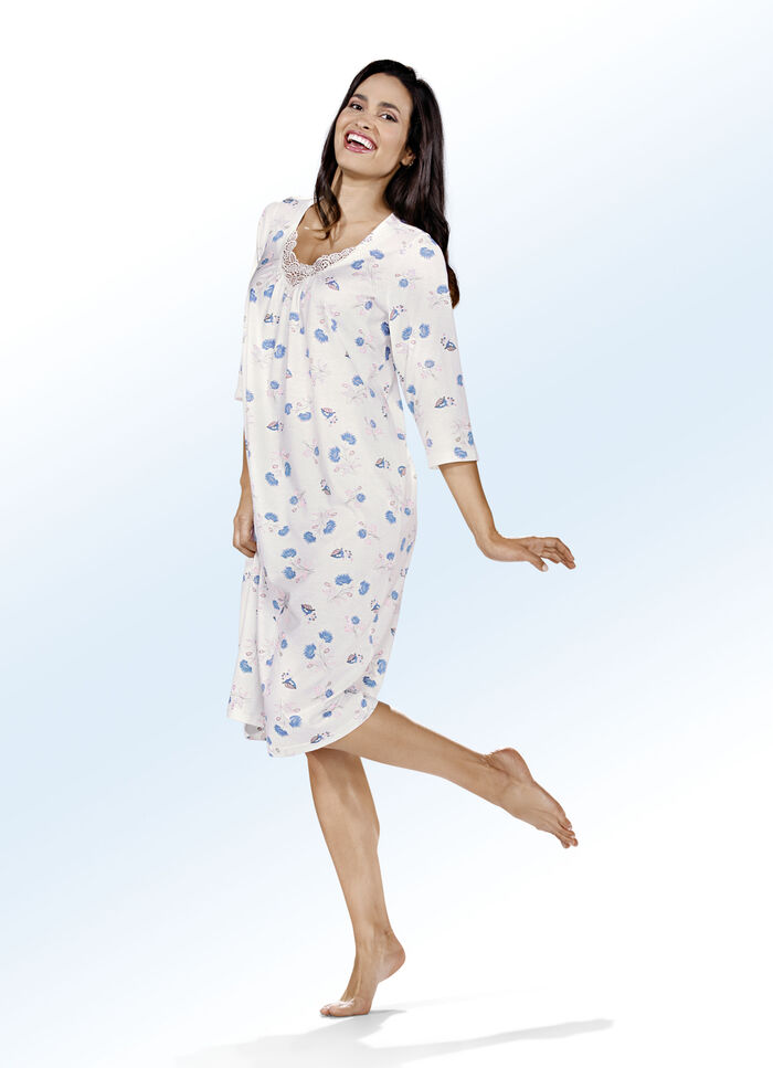 Dreierpack Nachthemden, 3/4-lange Ärmel mit Spitze am Ausschnitt hellblau/rosa/ecru