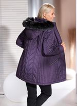 Jacke mit L&auml;ngssteppung seitlich 