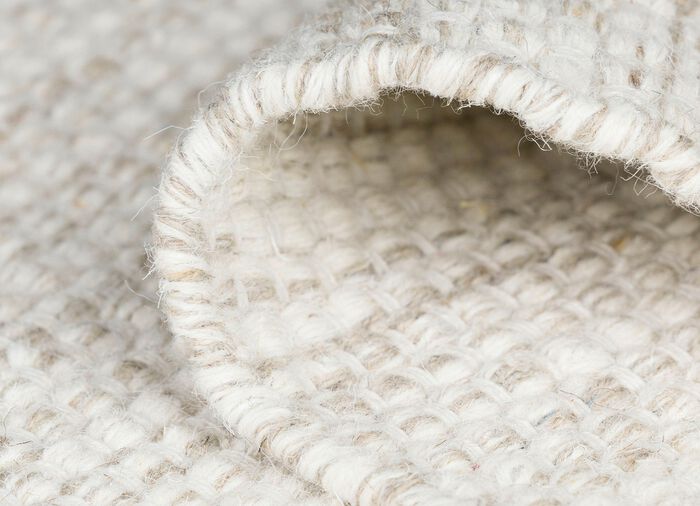 Br&uuml;cken und Teppiche aus feuchtigkeitsregulierender Naturfaser 