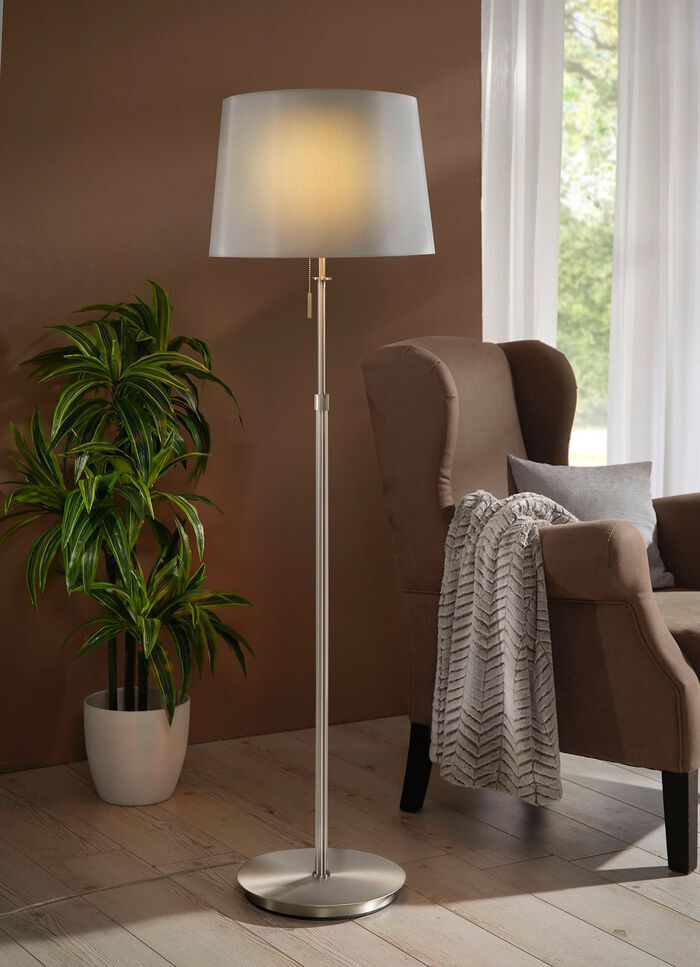 Hochwertige Stehleuchte  NICKEL