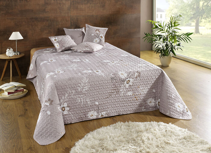 Tagesdecke und Kissenbezüge mit Bandeinfassung TAUPE