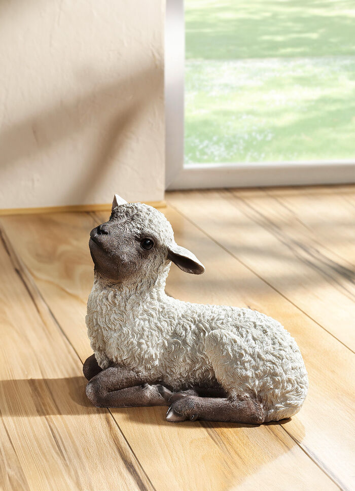 Lämmchen aus Polyresin 