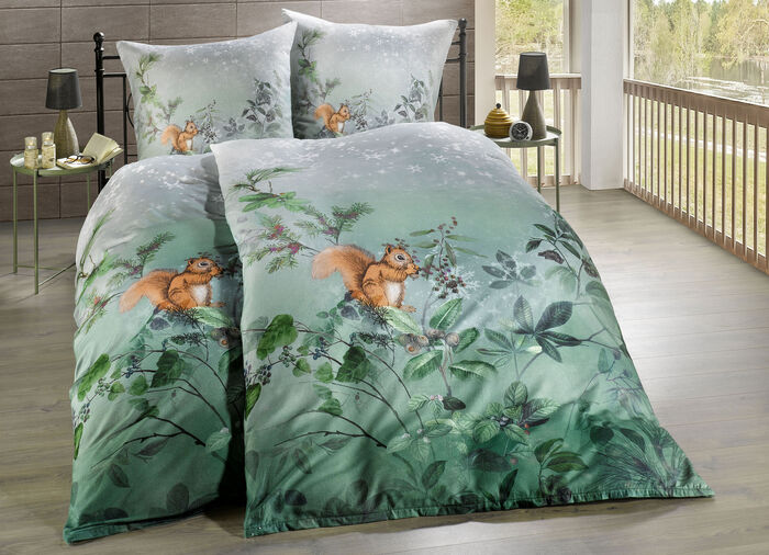 Bettwäsche-Garnitur mit Eichhörnchen-Motiv 