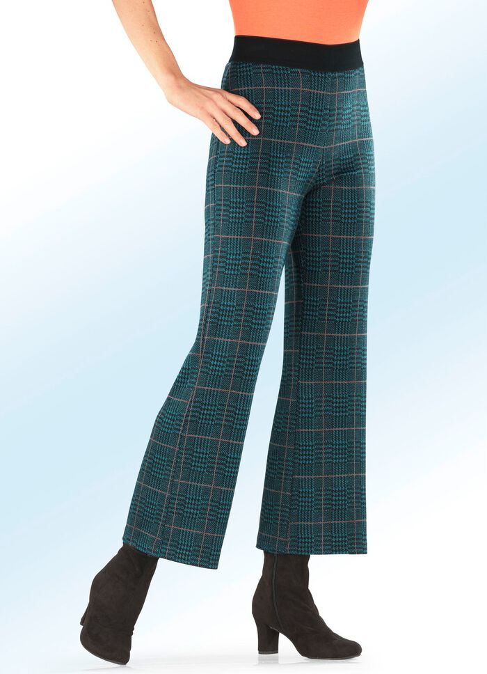 Hose in modisch verk&uuml;rzter L&auml;nge 