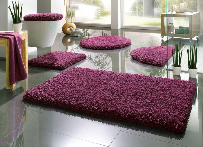 Badgarnitur, für Fussbodenheizung geeignet PFLAUME