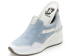 ELENA EDEN Slipper mit herausnehmbarem Fussbett HELLBLAU