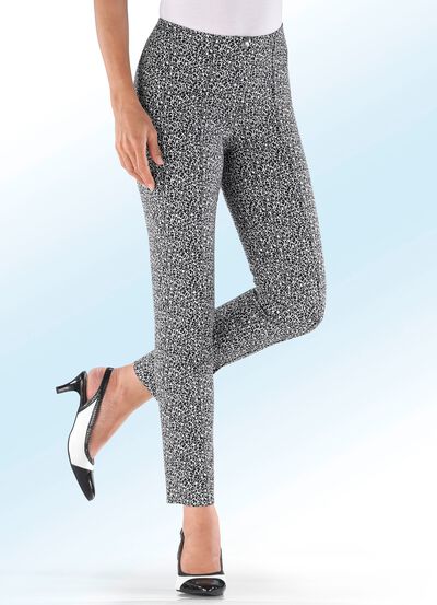 Hose mit ausdrucksstarker Dessinierung 