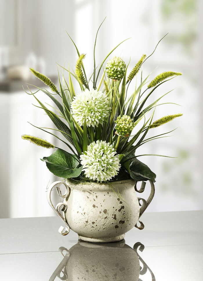 Allium-Gesteck im Topf 