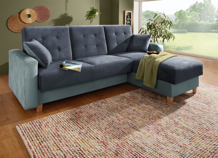 Gemütliche Polsterecke mit Bettfunktion 