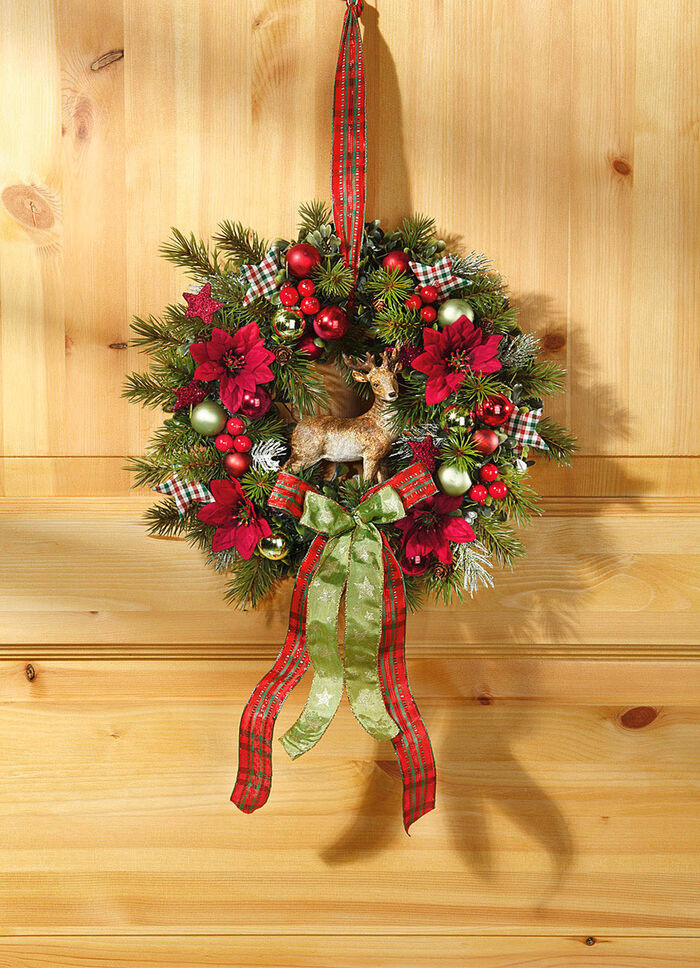 Wandkranz mit Weihnachtssternblüten 