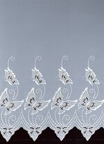 Langstore mit Plauener Stickerei 